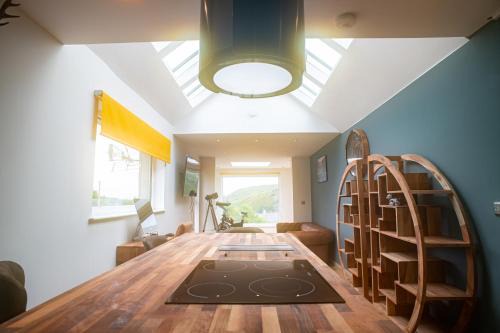 Isle of Skye House | Luxury Cottage by the Fairy Pools 1