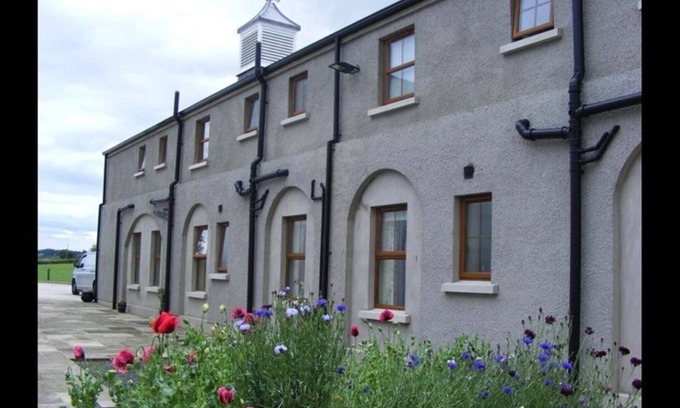 Craigavon Cottage | Luxury Cottage Clocktower/royal Hillsborough