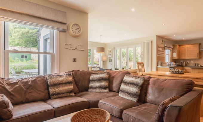 Crail Cottage | Luxury cottage with garden and parking in the heart of the village. Sleeps 8.