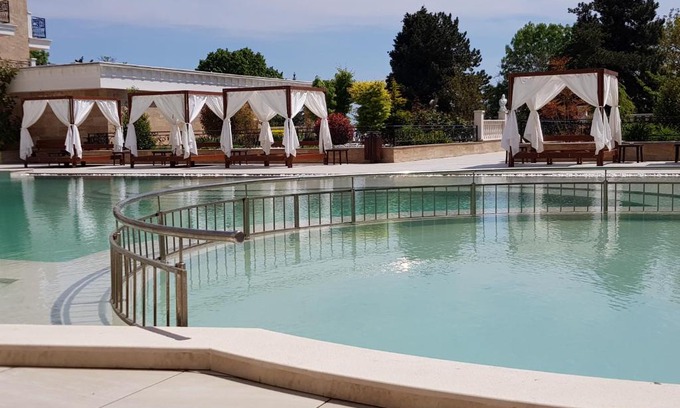 Nessebar Apartment | Luxury double bed apartment-studio in apartment hotel "Valencia Gardens" on beautiful beach