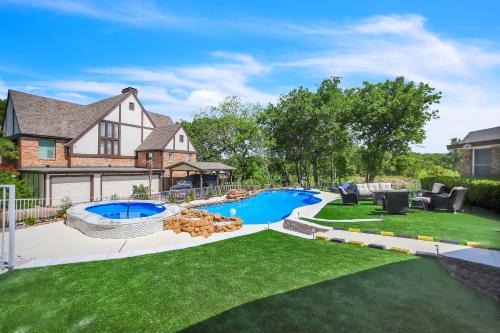 Ederville House | Luxury Executive Rental in Fort Worth