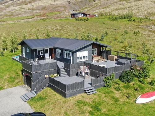 Selfoss House | Luxury Family Getaway