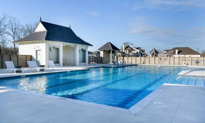 Highlands - Perkins House | Luxury home by L’Auberge & LSU! Safe & comfortable