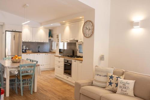 Old Town Apartment | Luxury House