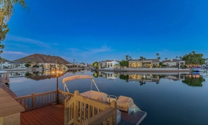 Arrowhead Ranch House | Luxury Lake Home on Arrowhead Lakes.