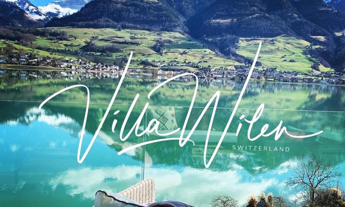 Hessigkofen House | Luxury loft on top of Villa Wilen with tremendous views by the lake