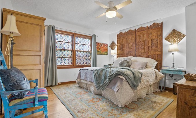 Heart of Lubbock Apartment | Luxury Oasis- 1 bedroom romantic getaways