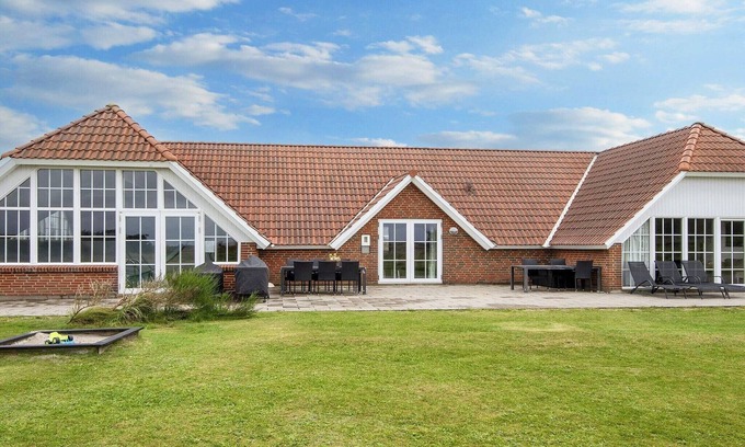 Vrist Strand House | Luxury Pool House by Sea - By Traum Ferienwohnungen