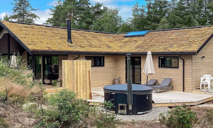 Hals House | Luxury Retreat with Spa - By Traum Ferienwohnungen