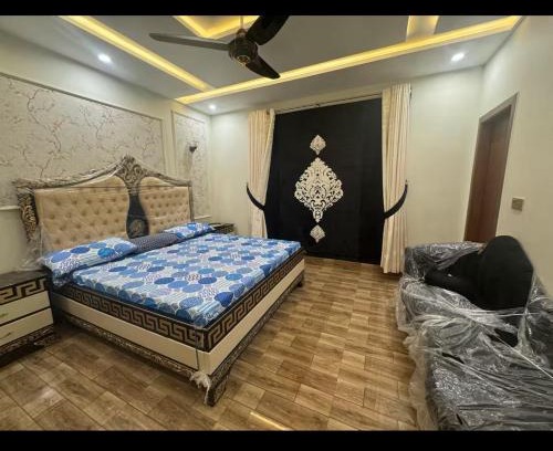 Multan House | Luxury Room In Buch Villa