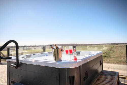 Kavlinge Villa | Luxury Rural Retreat with Jacuzzi near Lund & Malmö