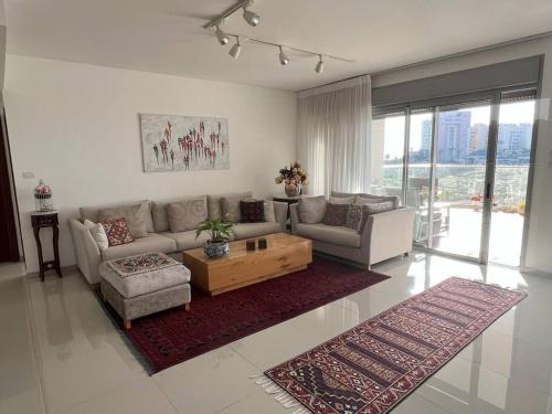 Tel Aviv Apartment | Luxury sea view apartment