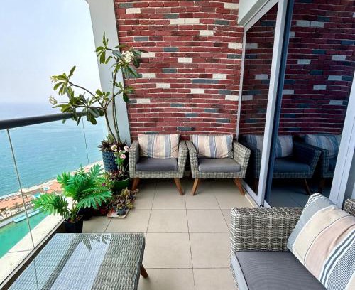 Ash Shati Apartment | luxury sea view apartment