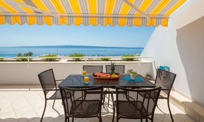 Znjan Apartment | Luxury Seaside Apartment Amphora