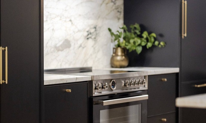 Fashion Square House | Luxury single-level townhome -walking distance to world-class shopping/dining