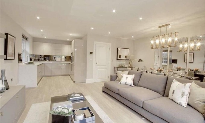 Totteridge Apartment | Luxury, Spacious Two bedroom in London