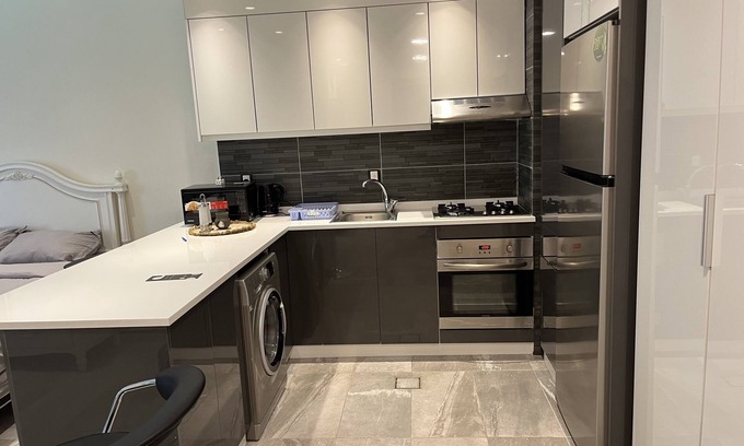 Al Abdali Apartment | Luxury Studio DAMAC TOWER - 1 BEDROOM