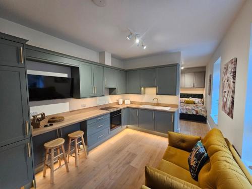 Skipton Apartment | Luxury studio flat, Skipton