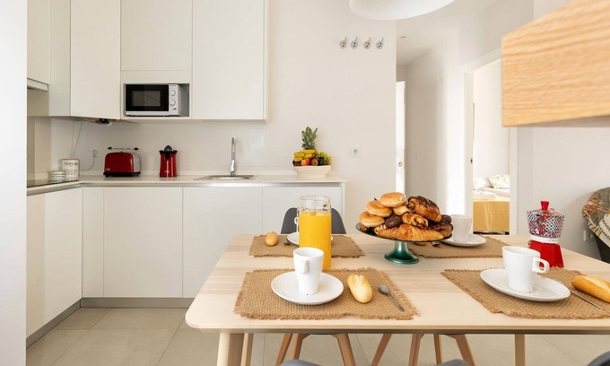 Granada City Center Apartment | Luxury Suite Tico San Diego