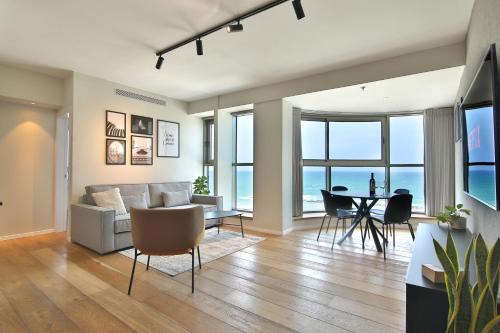 Haifa Apartment | Luxury Suites by Notaly Ariel - Carmel Beach