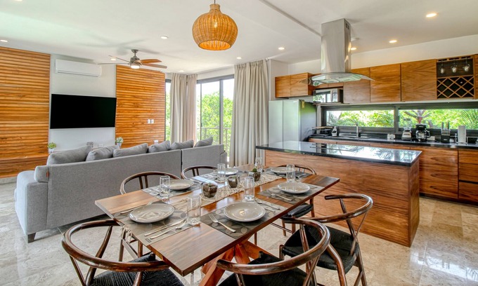 Villas Tulum Apartment | Luxury tropical apartment with balconies, hot tub, hammock, & AC - pool access