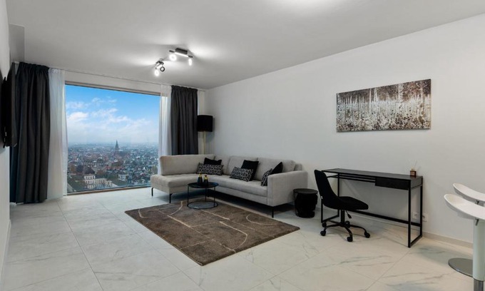 Statiekwartier Apartment | Luxury view apartment in Antwerp