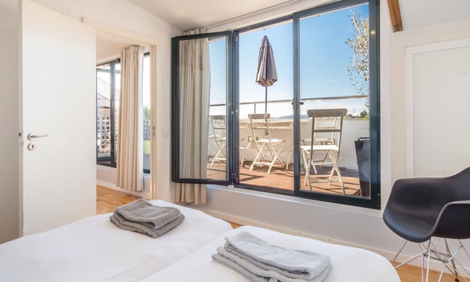 Sao Bento Apartment | LV Premier P Real PI1 Central River Views Terrace