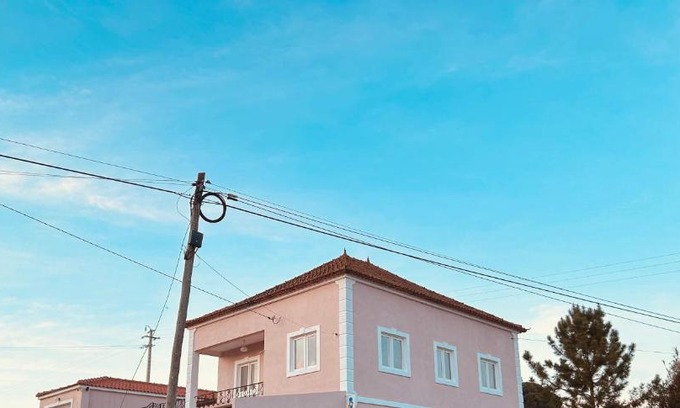 Caldas da Rainha Ski Chalet | Mãe Home Story