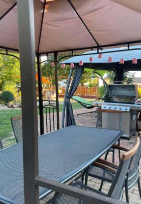 Barand House | Méz-Bor Szállás