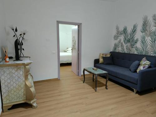 Quartiere XXIV Don Bosco Apartment | M&C Vicolo Stretto