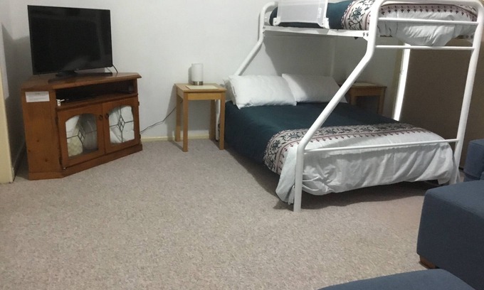 South Coast House | M.R. D.A.D beach house