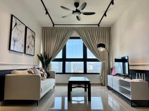 Taman Pertama Apartment | M Vertica E33A10 l 4 Bedroom l 8 Pax