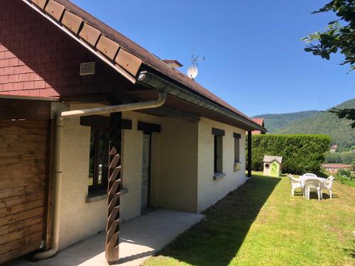 Ramonchamp House | Ma Jolie Camyna