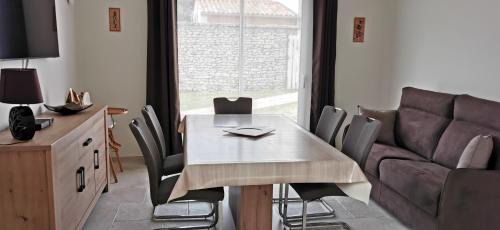 Loix House | Ma Ré'Son Salée