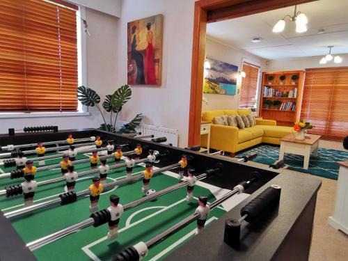 Rotorua House | Macadamia Retreat - City Central Hygge