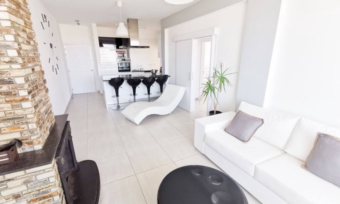 Larnaca Apartment | Mackenzie Seaview Paradise