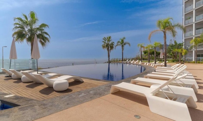 Sao Martinho Apartment | Madeira Palace Ocean Sounds