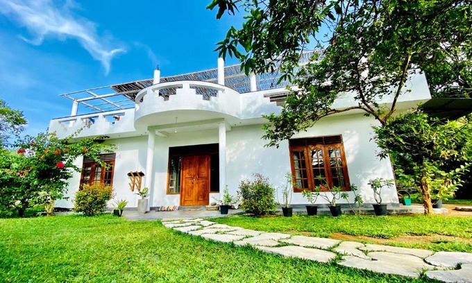 Matara House | Madiha Surf House Lanka