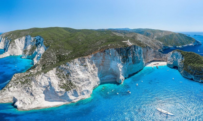 Vanato Villa | Madini Luxury Villa With Private Pool