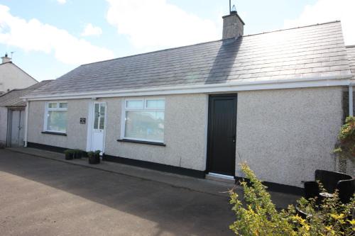 Dunseverick House | Maggies Cottage