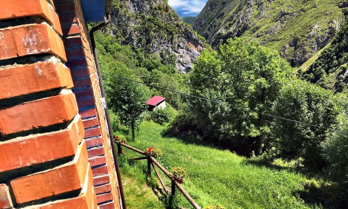 Ponga Apartment | Magic Panoramic Natural Picos de Europa. ASTURIAS