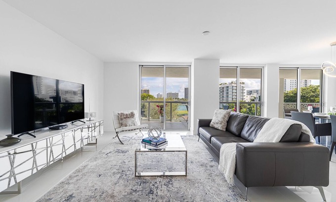 Bay Harbor Islands Apartment | Magical 2BR, 2.5BA Apartment | Bay Harbor Islands Walk to Beach & Rooftop Pool