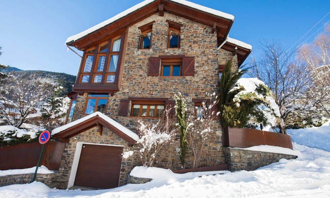 La Massana Ski Chalet | MAGNIFICENT CHALET-MOUNTAIN HOTEL ESPECTACULAR CHALET-HOTEL MONTAÑA