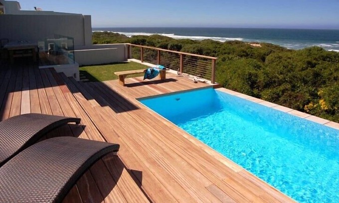 Keurboomstrand Villa | Magnificent luxury beachfront home with private beach access & Solar back up.