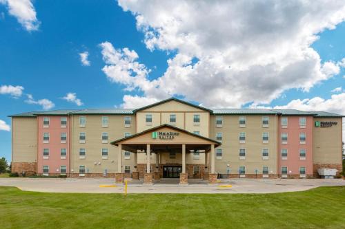 Tioga Hotel | MainStay Suites Tioga