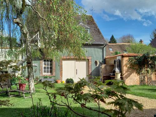 Saint-Martin-de-Nigelles Bed & Breakfast | Maintenon Saint Martin de nigelles, maison d'hôtes Marguerite