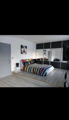 Aiglemont House | maison à la campagne prés de la ville