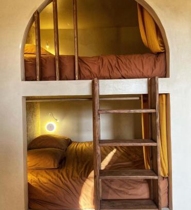Sauveterre-la-Lemance Bed & Breakfast | Maison as Cambous