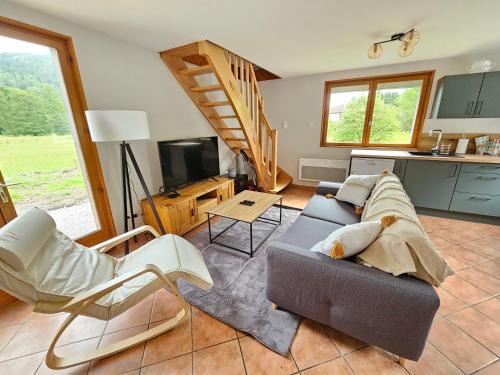 Servance-Miellin House | Maison au pied des 1000 étangs