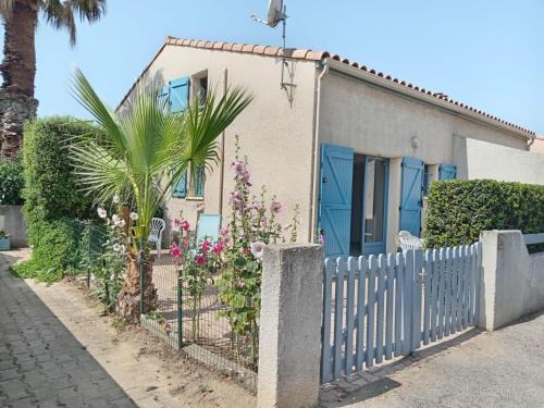 Sainte-Marie-Plage House | Maison avec terrasse et piscine dans résidence à 6min de la plage